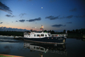 PvdA Zuid-Holland wil nachtboot in Drechtsteden